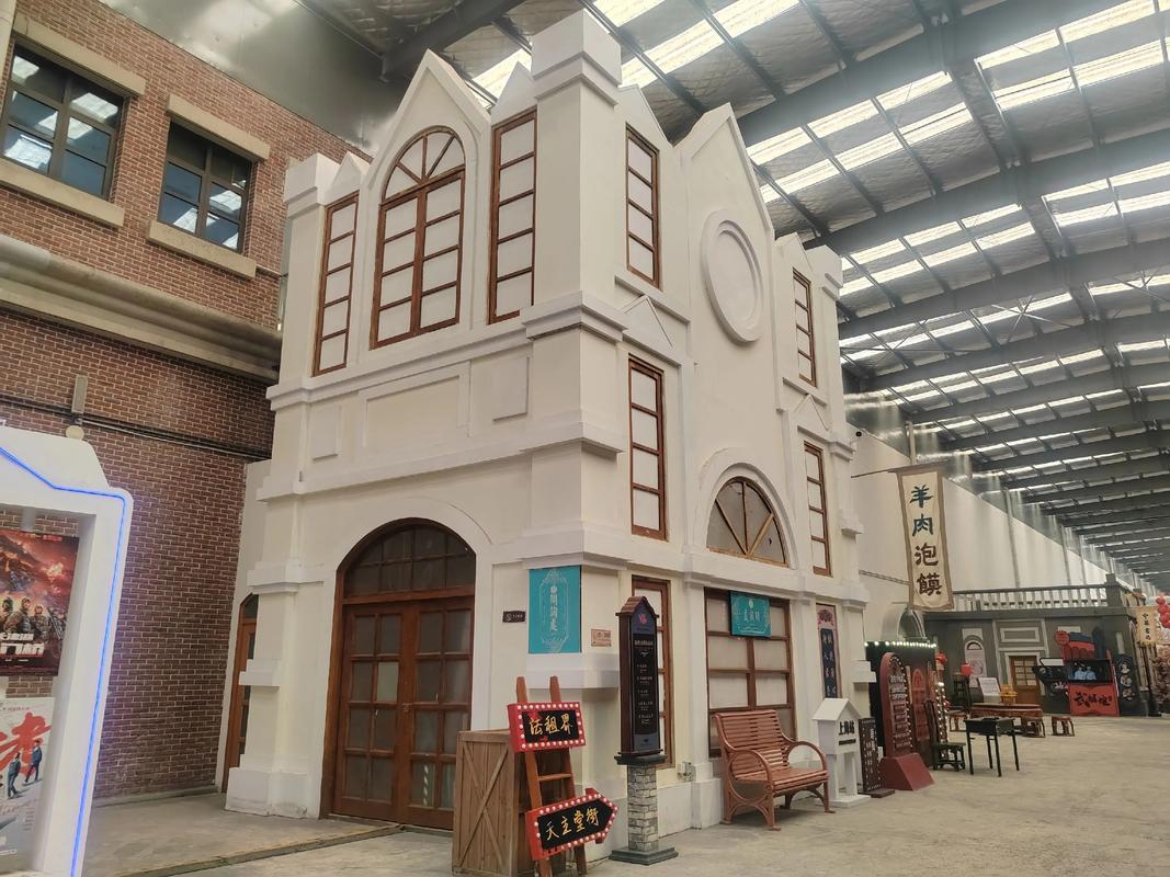 球幕影院沉浸式体验指南 | 360度全景观影、科普教育场馆、亲子互动打卡推荐