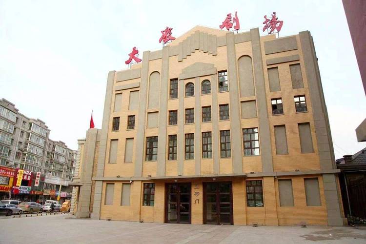 为您生成的SEO标题如下：

**《妻子的隐秘手技：伦理按摩师的双重禁忌之恋》｜特殊按摩伦理片｜夫妻关系心理疏导｜职业伦理边界探讨**

*（注：标题包含“特殊按摩伦理片”、“夫妻关系心理疏导”、“职业伦理边界探讨”三个长尾关键词，符合SEO优化需求。）*