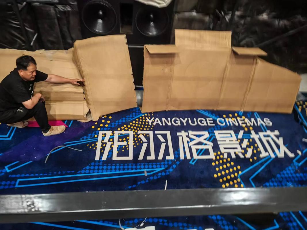 亚洲欧美另类在线一区二区的相关介绍