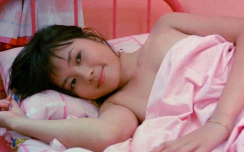 美女gif出处抽搐动态图的相关介绍