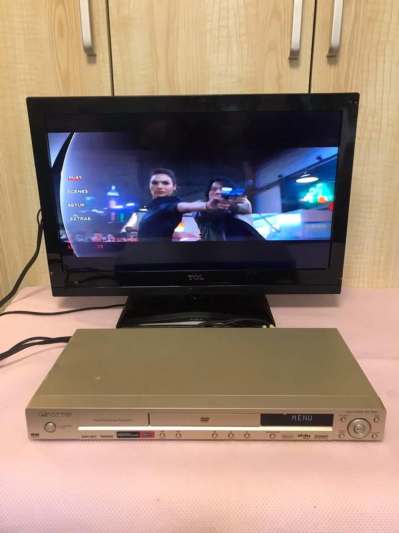 一边爽一边叫的相关介绍