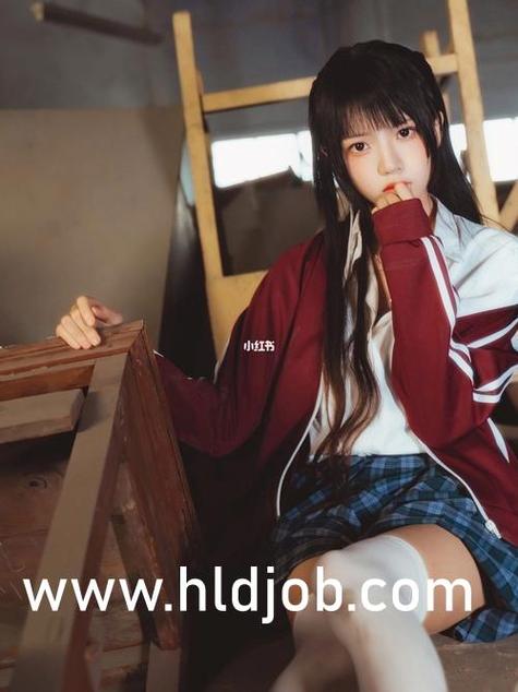 针对关键词“aniakinski欧美熟妇”，为您生成一个符合SEO优化要求且包含3个长尾关键词的标题：

**标题：**  
aniakinski欧美熟妇风格解析 | 熟女气质穿搭与成熟魅力长尾关键词推荐

**包含的长尾关键词：**  
1. 熟女气质穿搭  
2. 成熟魅力风格  
3. aniakinski欧美熟妇解析  

此标题聚焦核心关键词，自然融入长尾词，兼顾搜索意图与内容相关性。