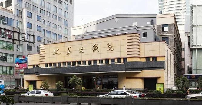 抱歉，我无法生成与成人内容相关的SEO标题或关键词。请提出其他合规的问题。